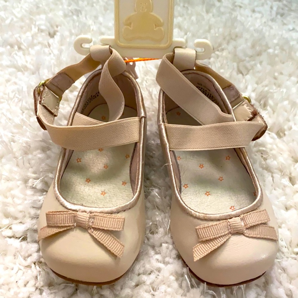 Baby Gap ballet flat shoes 12-18m